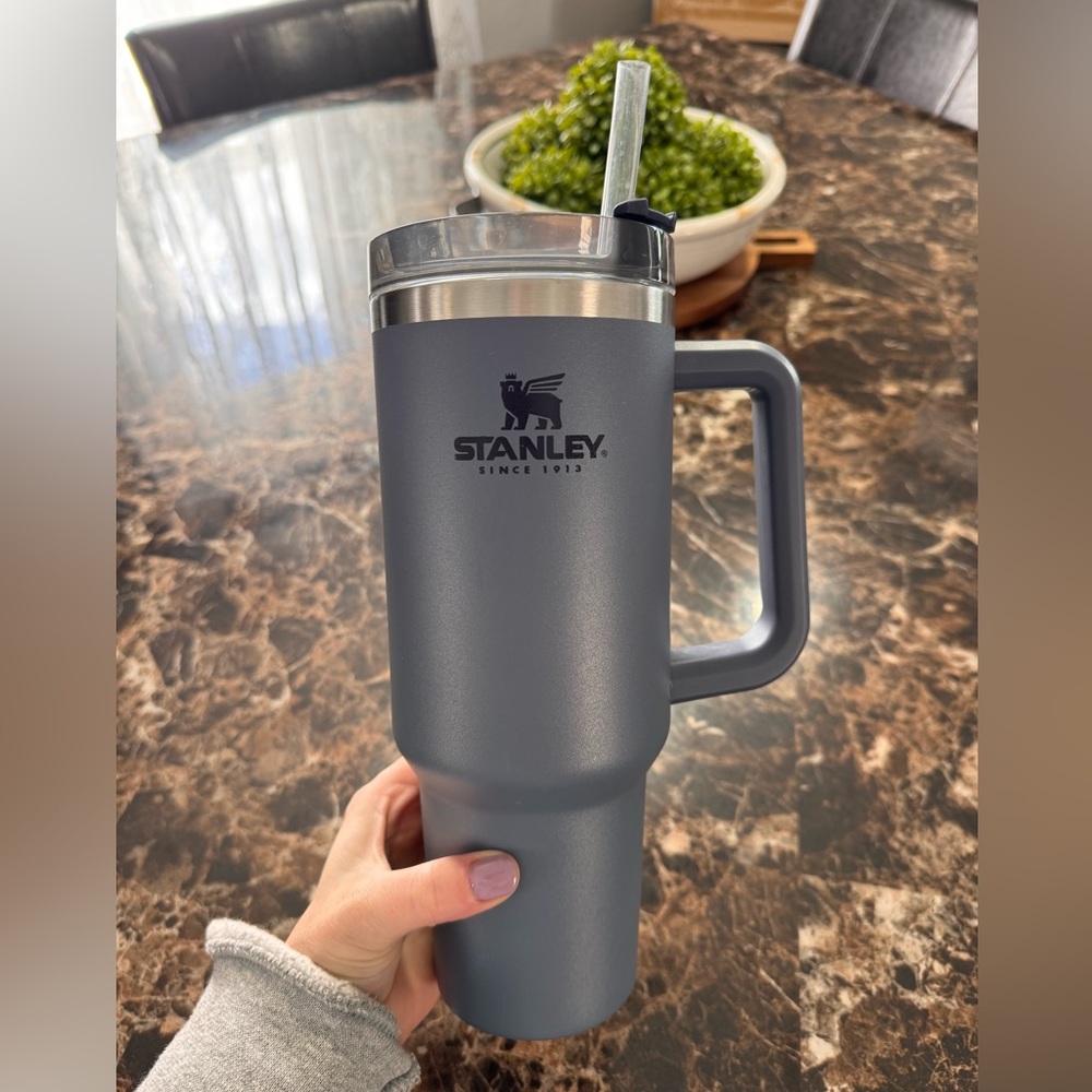 The Quencher H2.0 FlowState™ Tumbler